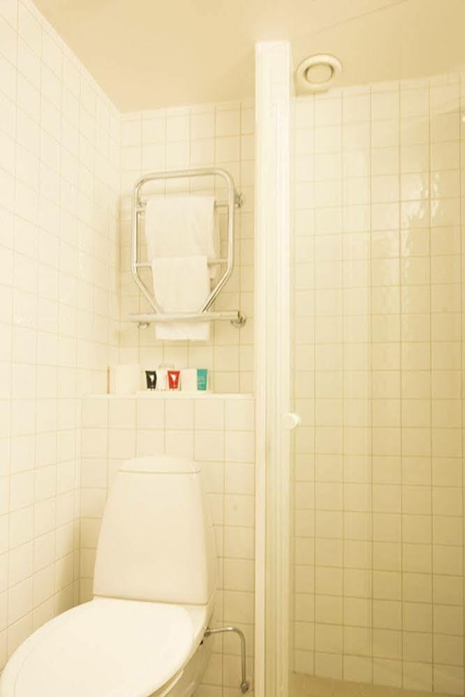 Hotel Skogshem & Wijk Lidingö Esterno foto